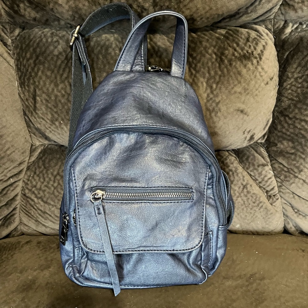 EUC  NICE LEATHER MINI BACKPACK PURSE